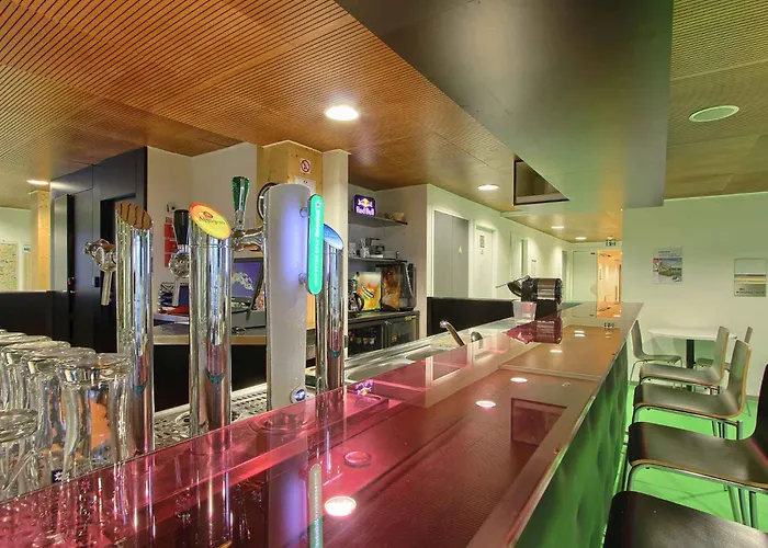 De Jeunesse HI Yves RobertAuberge de Jeunesse Paris